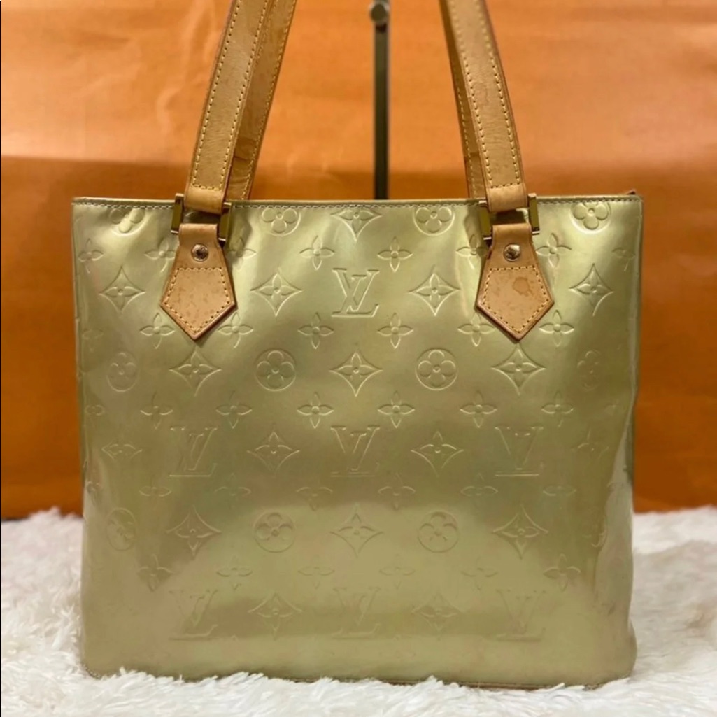 Louis Vuitton Monogram Vernis Vacheta Tote